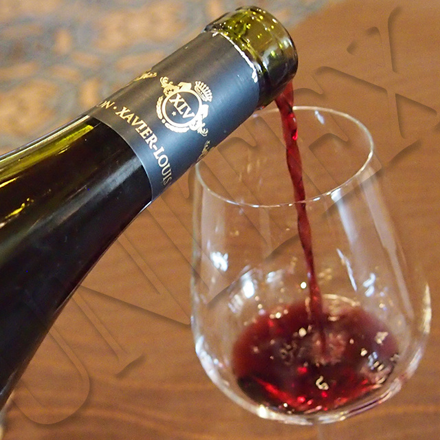 ザビエ・ルイ・ヴィトンが創った赤ワイン「ヴァントゥー（VENTOUX）」のイメージ写真